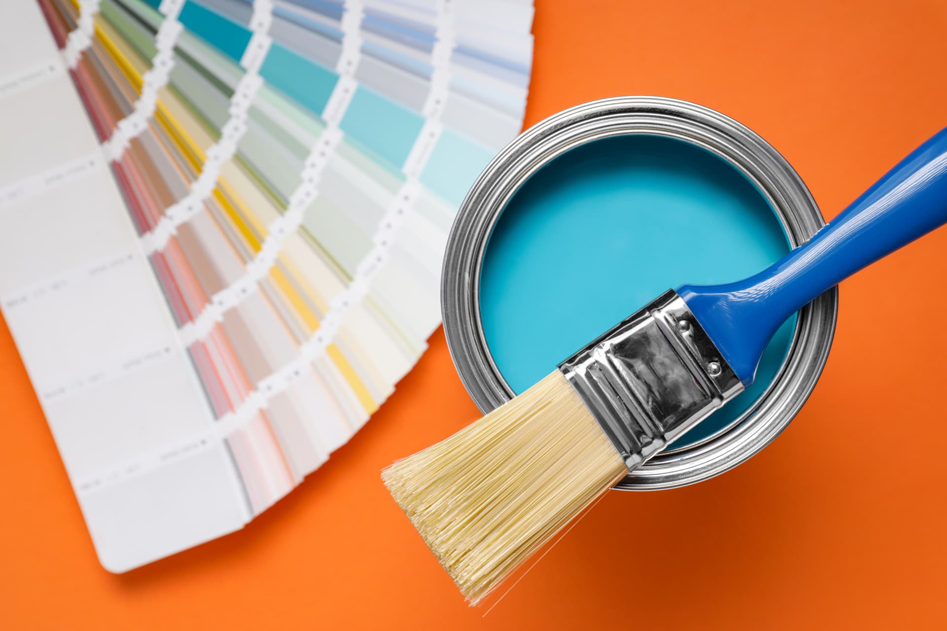 Do You Use Low-Odour Paints and Can I Stay in the House?